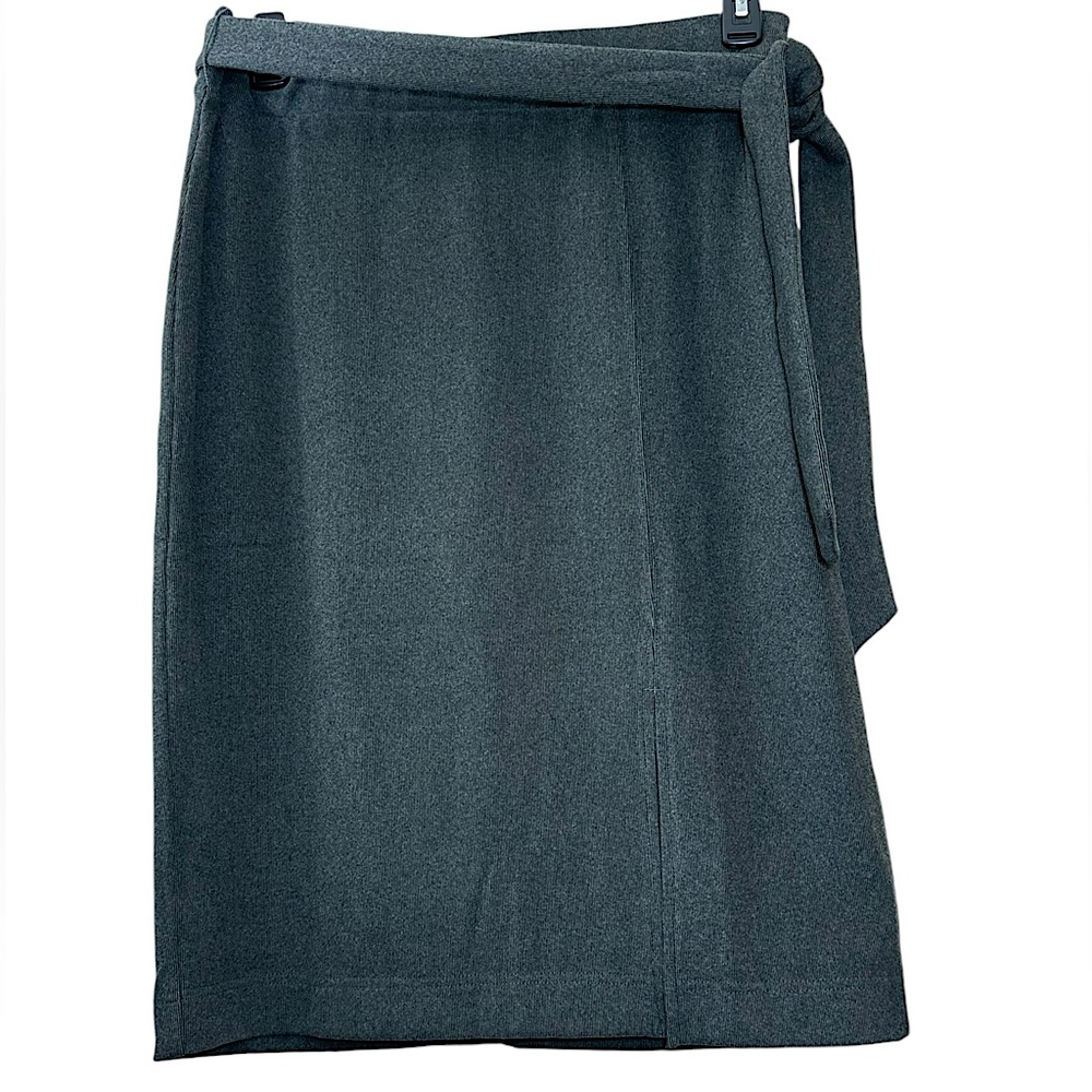 NWT Ann Taylor Factory grey black pinstripe knit pencil skirt size large